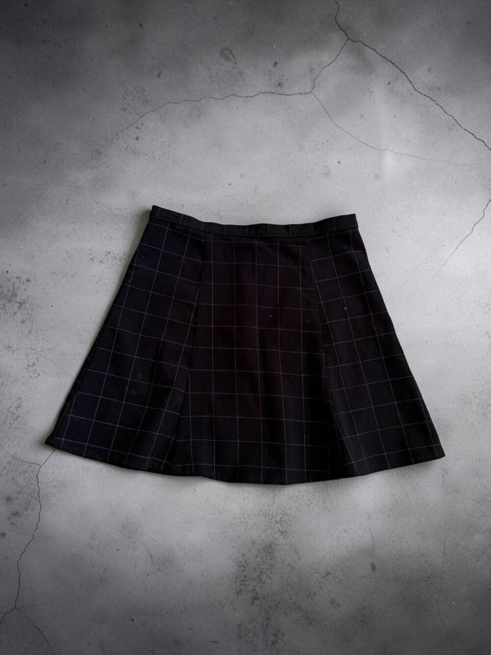 AMERICAN APPAREL Black Gray Plaid Mini Skirt Size Small
